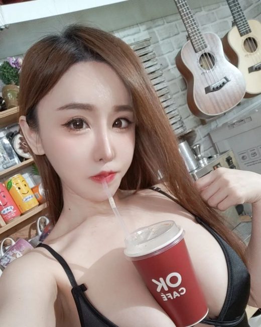 唐子涵 (@zihan.1104) 百大JKF女郎107P